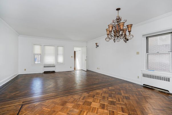 Chandelier, Empty room, Interior, Wood Texture Flooring