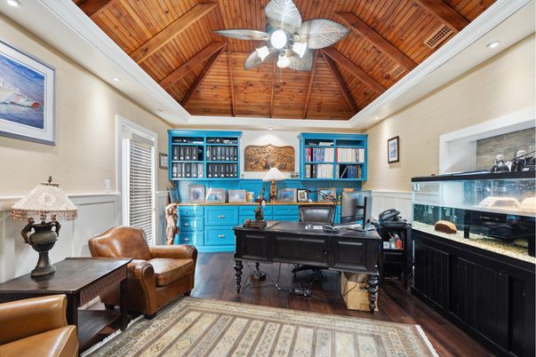 Home Office, Interior, Recessed Lighting, Wooden Beams, Wooden Ceilings, Wood Texture Flooring