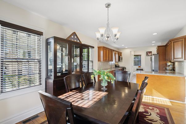 Chandelier, Dining room, Interior, Kitchen, Recessed Lighting, Wood Texture Flooring