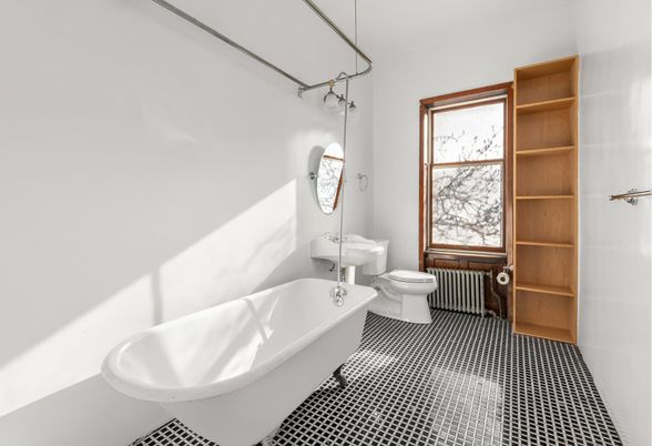 Bathroom, Free Standing Baths, Interior