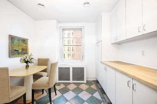 Dining room, Interior, Kitchen, Recessed Lighting