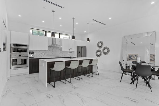 Dining room, Interior, Kitchen, Marble, Pendant Lights, Recessed Lighting, Stainless Steel Appliances