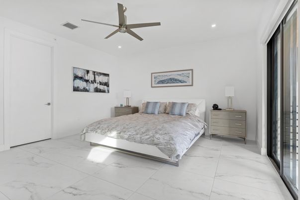 Bedroom, Interior, Marble, Recessed Lighting