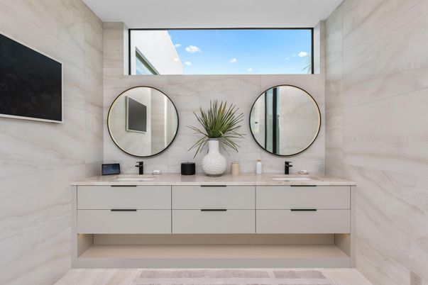 Bathroom, Dual Sink Vanities, Interior