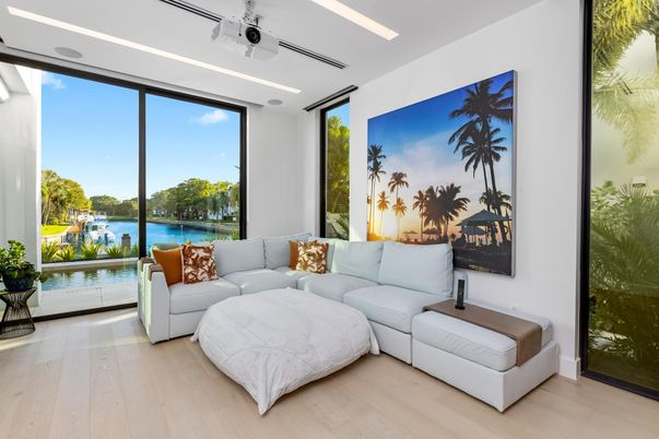 Interior, Living room, Recessed Lighting, Water, Wood Texture Flooring