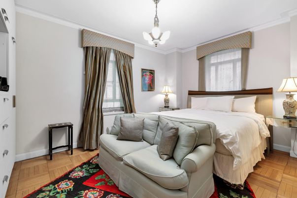Bedroom, Interior, Pendant Lights, Wood Texture Flooring