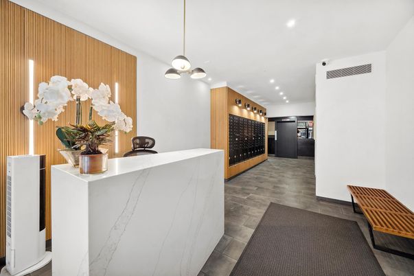 Interior, Pendant Lights, Recessed Lighting, Wood Texture Flooring