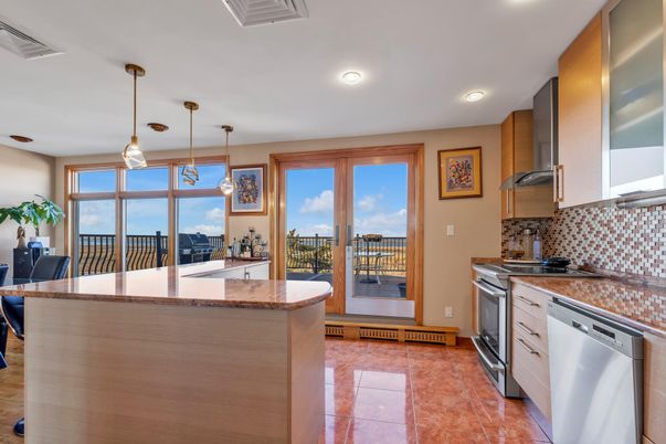 Interior, Kitchen, Pendant Lights, Recessed Lighting, Stainless Steel Appliances