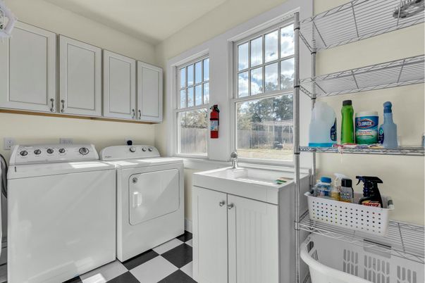 Interior, Washer