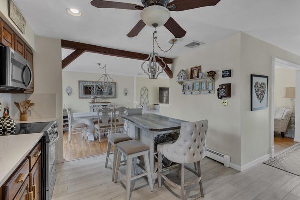 Dining room, Interior, Pendant Lights, Recessed Lighting, Wooden Beams, Wood Texture Flooring
