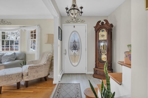 Chandelier, Interior, Wood Texture Flooring