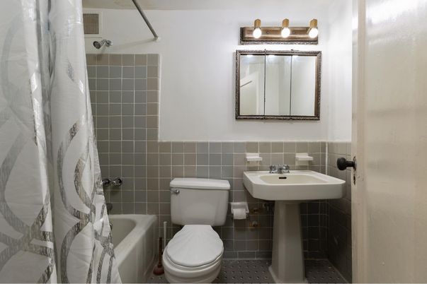 Bathroom, Interior