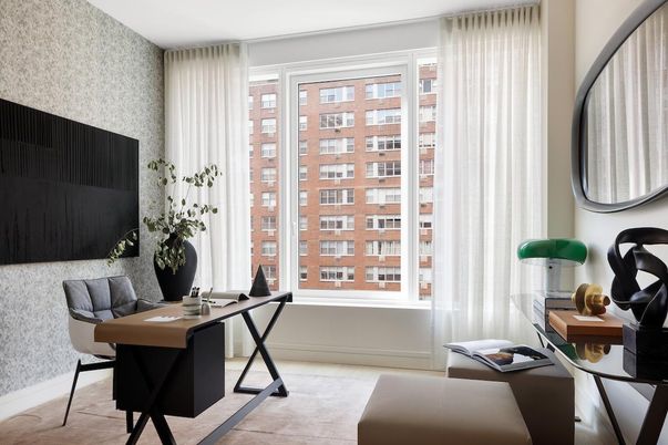 Home Office, Interior