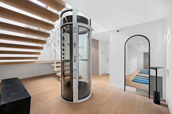 Interior, Recessed Lighting, Wood Texture Flooring