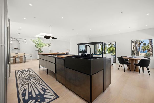 Dining room, Interior, Kitchen, Pendant Lights, Recessed Lighting, Wood Texture Flooring