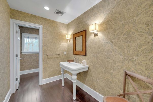 Bathroom, Interior, Recessed Lighting, Wood Texture Flooring