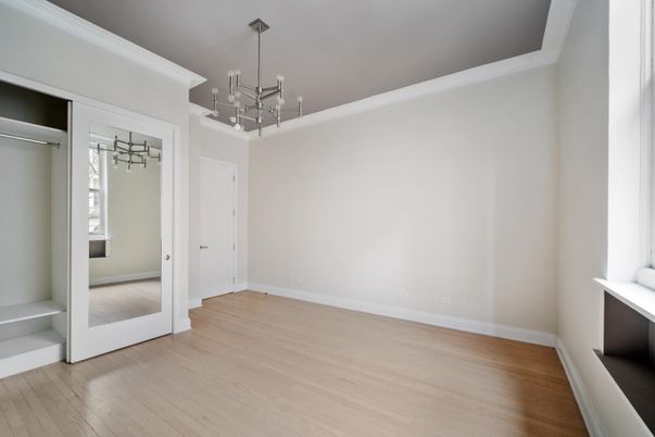 Empty room, Interior, Pendant Lights, Wood Texture Flooring