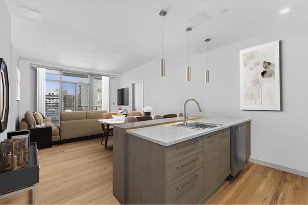 Interior, Kitchen, Living room, Pendant Lights, Recessed Lighting, Wood Texture Flooring