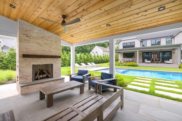 Exterior, Fireplace, Pool