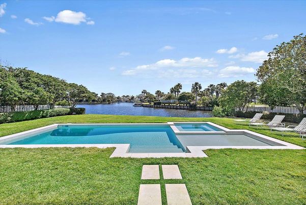 Exterior, Lake, Pool, Water