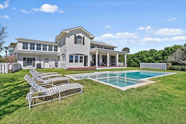 Backyard, Exterior, Pool