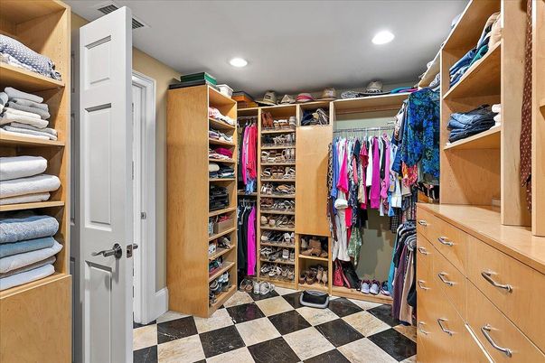 Interior, Recessed Lighting, Walk-in Closets