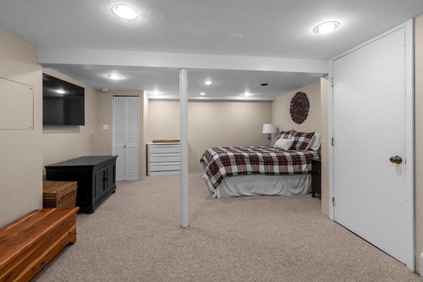Bedroom, Interior, Recessed Lighting