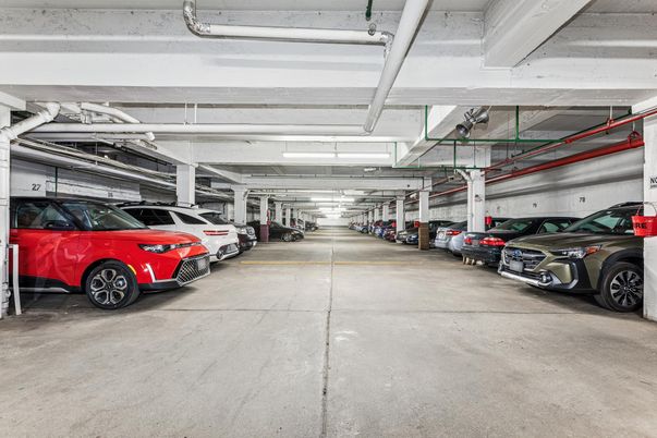 Garage, Interior