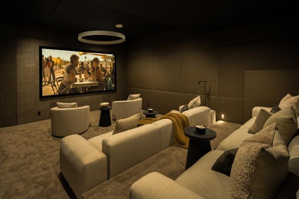 Interior, Projection Screen, Recessed Lighting, Theatre Room