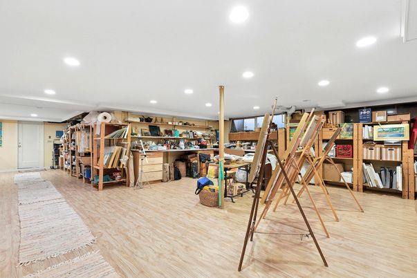 Interior, Recessed Lighting, Wood Texture Flooring