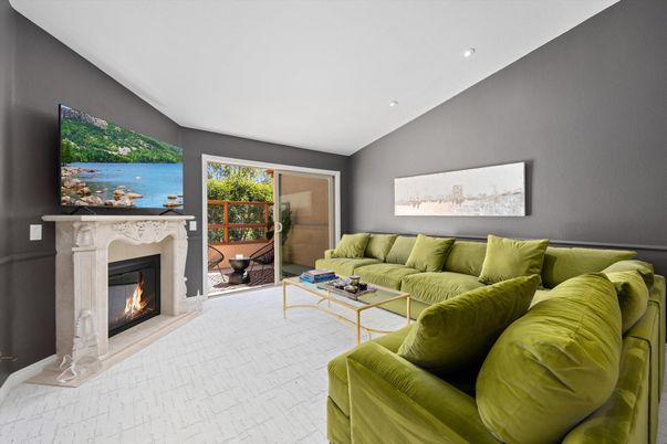 Fireplace, Interior, Living room, Recessed Lighting