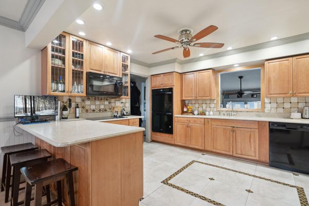 Interior, Kitchen, Recessed Lighting