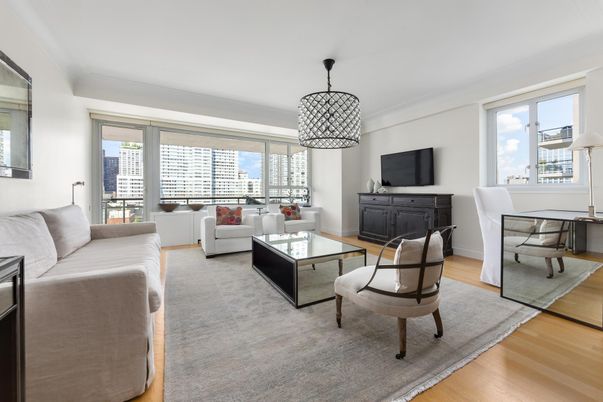 Interior, Living room, Pendant Lights, Wood Texture Flooring