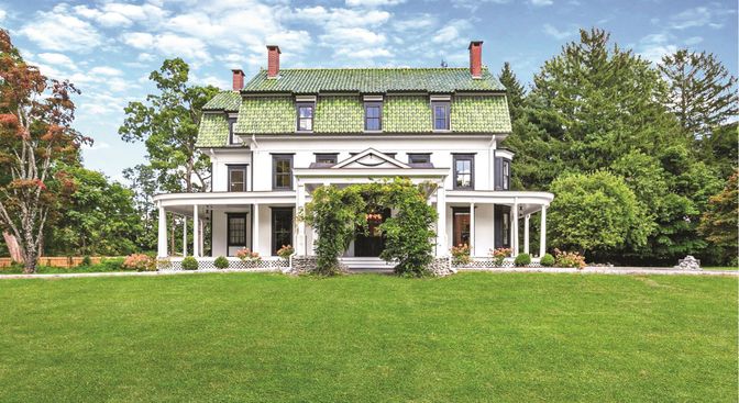 Backyard, Exterior, Facade, Georgian