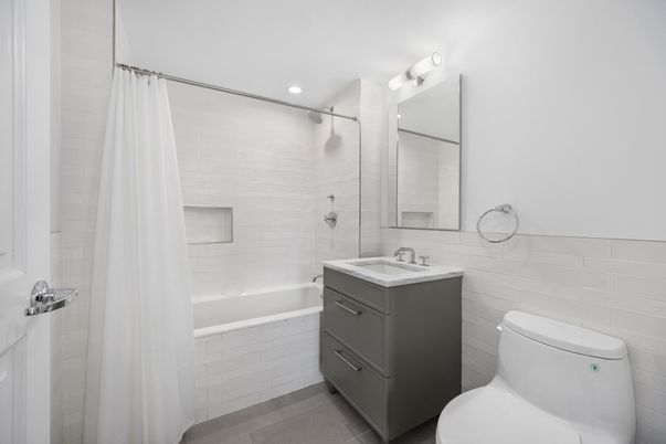 Bathroom, Interior, Recessed Lighting