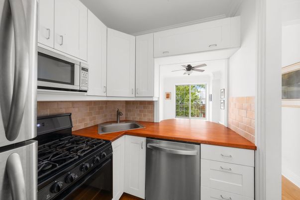 Interior, Kitchen, Stainless Steel Appliances, Wood Texture Flooring