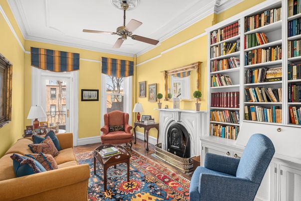 Fireplace, Interior, Living room