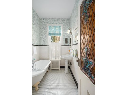 Bathroom, Free Standing Baths, Interior