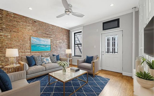 Interior, Living room, Recessed Lighting, Stone Walls, Wood Texture Flooring
