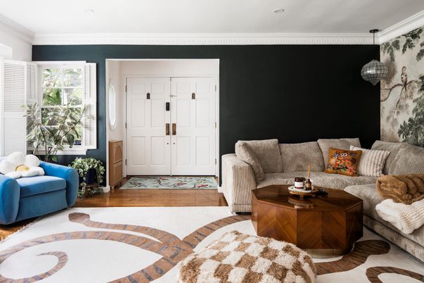 Interior, Living room, Pendant Lights, Wood Texture Flooring