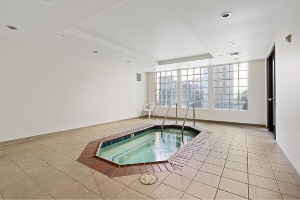 Interior, Pool, Recessed Lighting