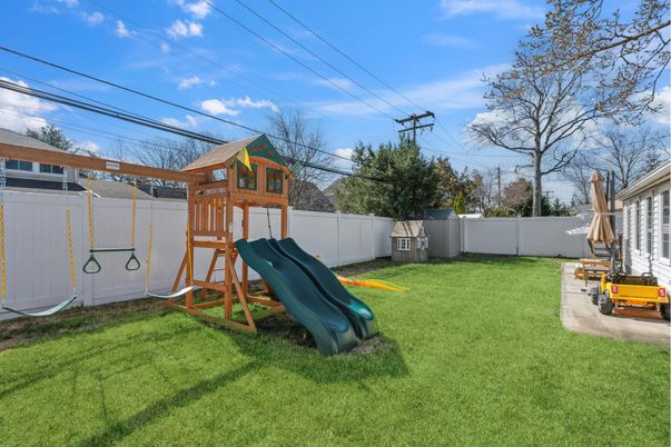 Backyard, Exterior, Playground