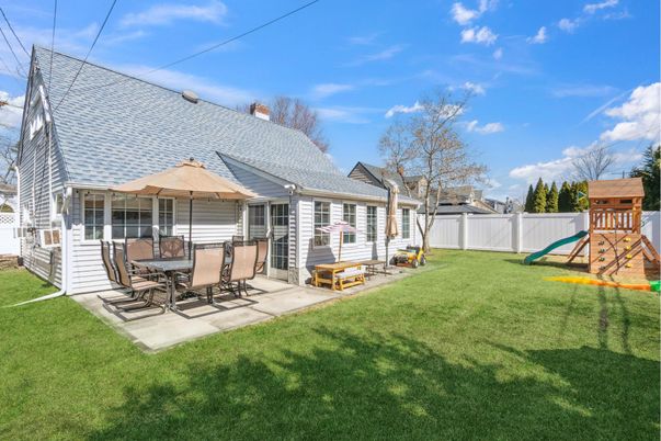 Backyard, Exterior, Playground