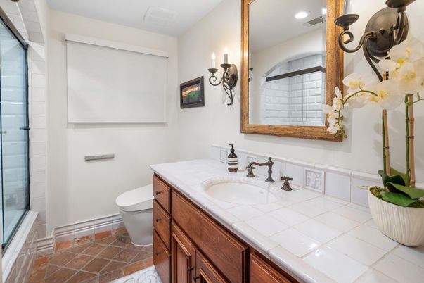 Bathroom, Interior, Recessed Lighting, Tile Countertops