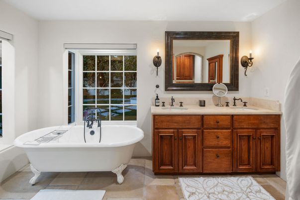 Bathroom, Dual Sink Vanities, Free Standing Baths, Interior