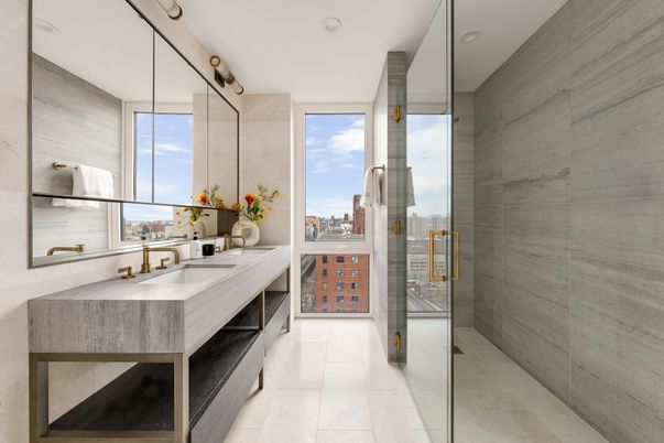 Bathroom, Dual Sink Vanities, Interior, Recessed Lighting