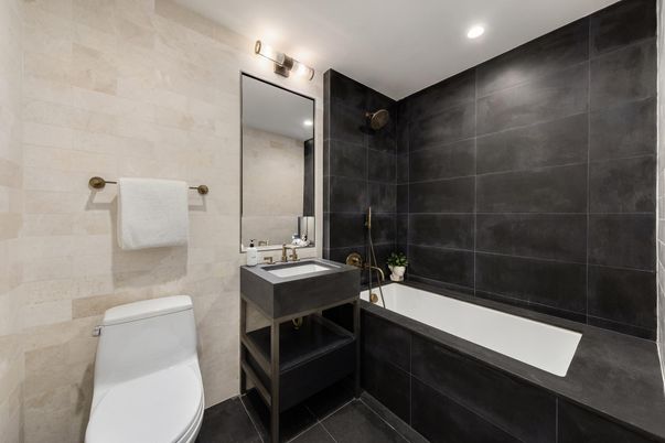 Bathroom, Interior, Recessed Lighting