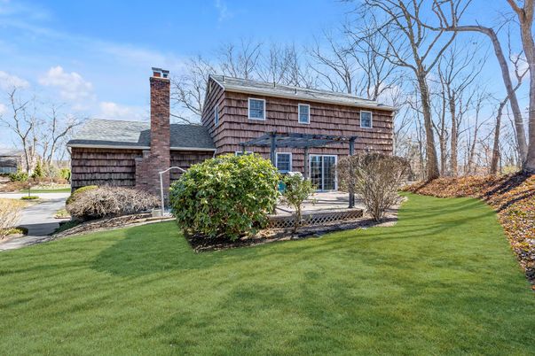 Backyard, Exterior, Facade, Brick Facade, Split Level