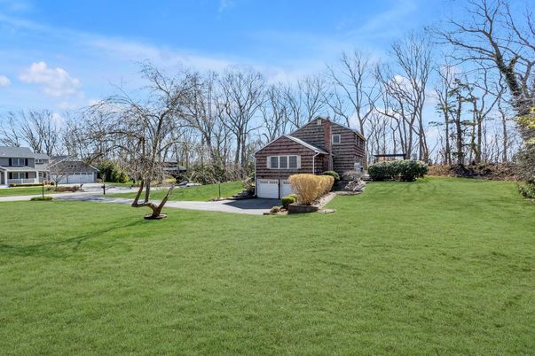 Backyard, Detached Garage, Exterior