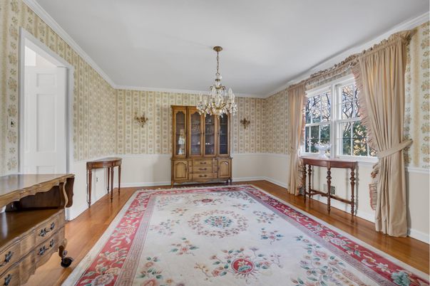 Chandelier, Interior, Wood Texture Flooring